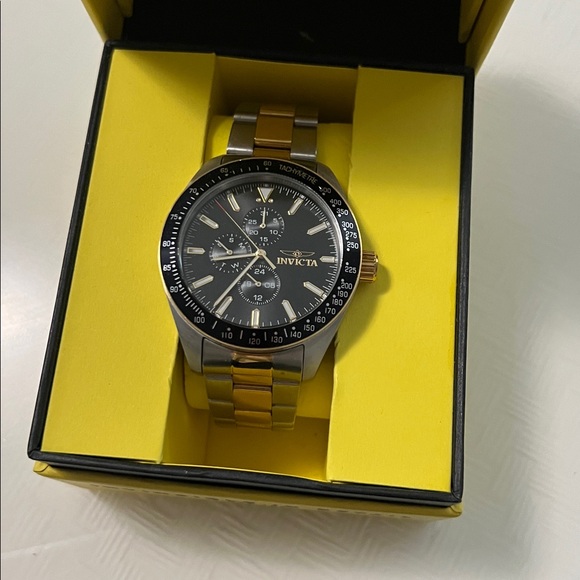Invicta Gold and Silver Chronograph Watch - Picture 1 of 5